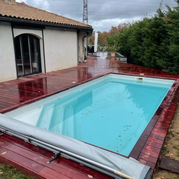 pose d'une terrasse en bois exotique